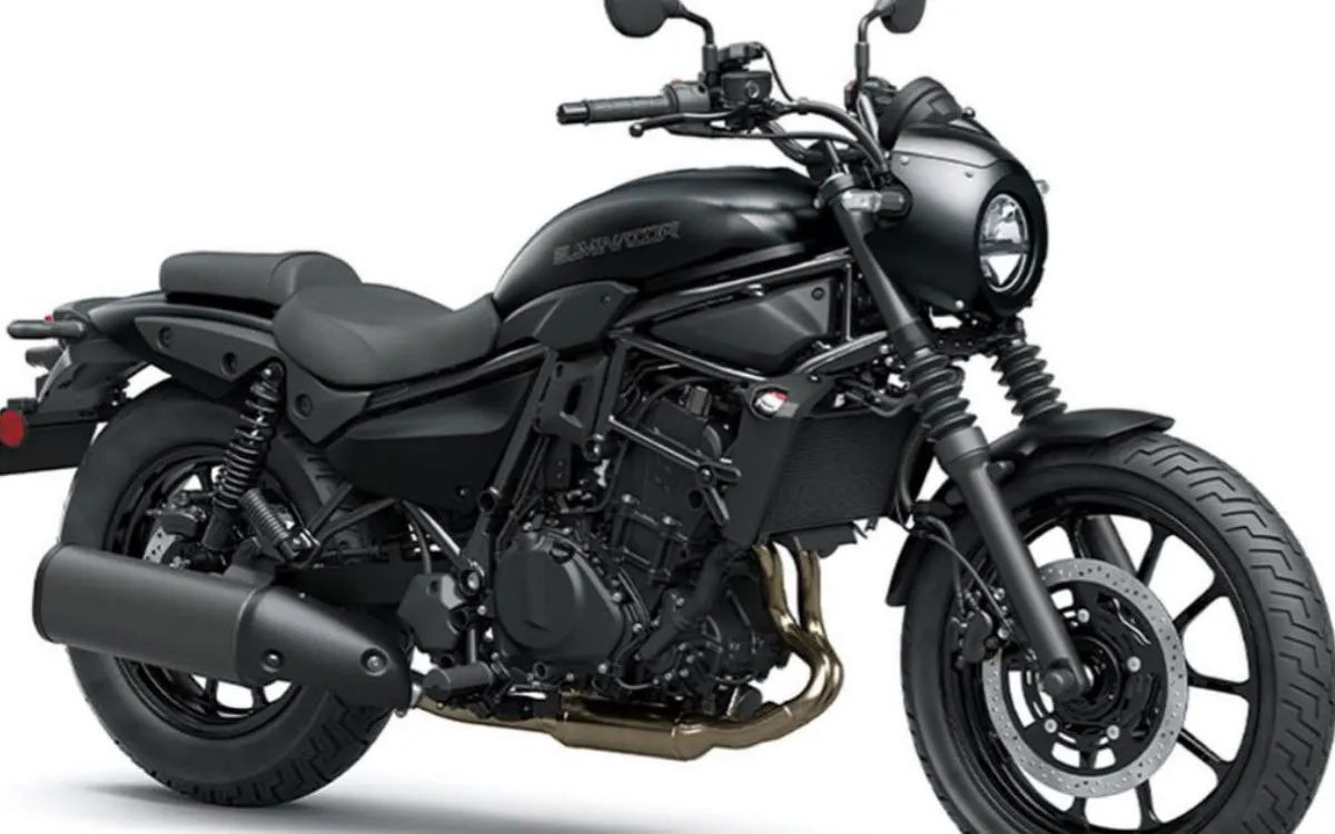 Bike lovers are stunned to see the Kawasaki Eliminator 400 Sport Cruiser!
