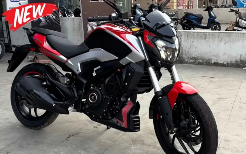 Seeing the Bajaj Dominar 400, bikers' hearts started racing!